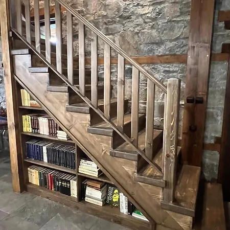 къща в родопа планина فيلة