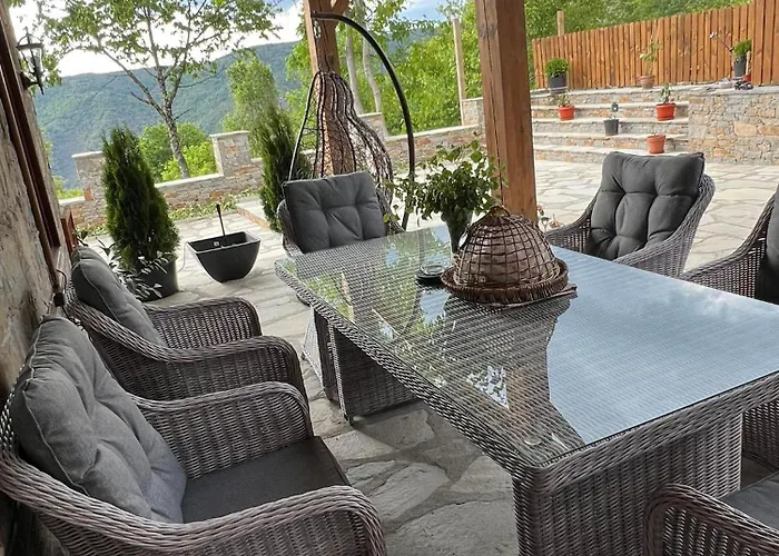 къща в родопа планина